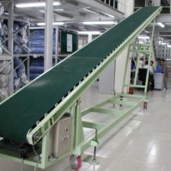 Băng tải nghiêng có gân