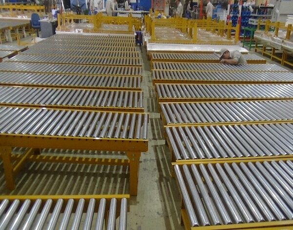 Hệ thống con lăn kho