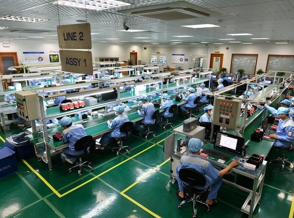 Alternative view of Băng tải lắp ráp linh kiện điện tử của HNT