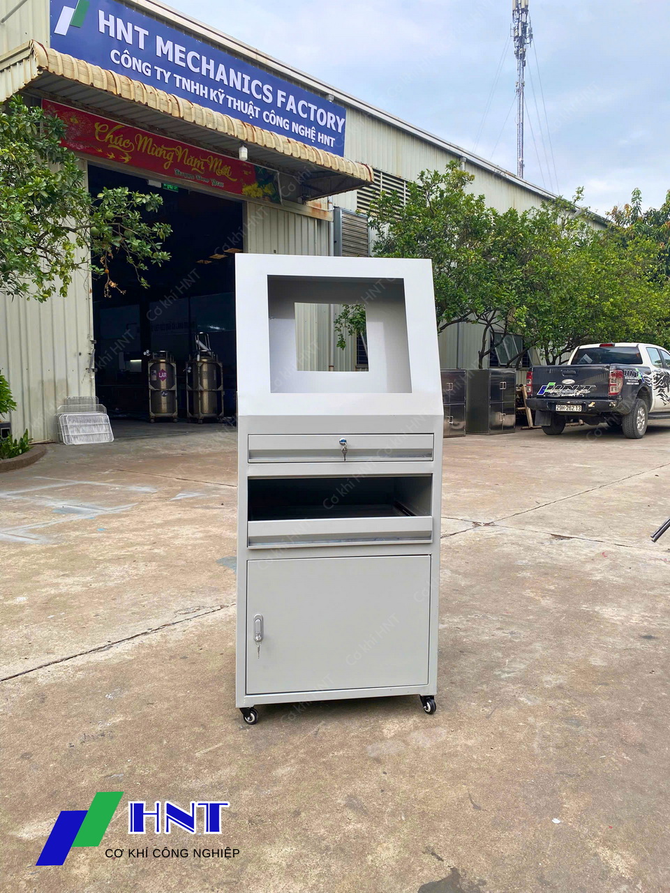 Tủ để máy công nghiệp có khoang màn hình HNT - Ảnh 12
