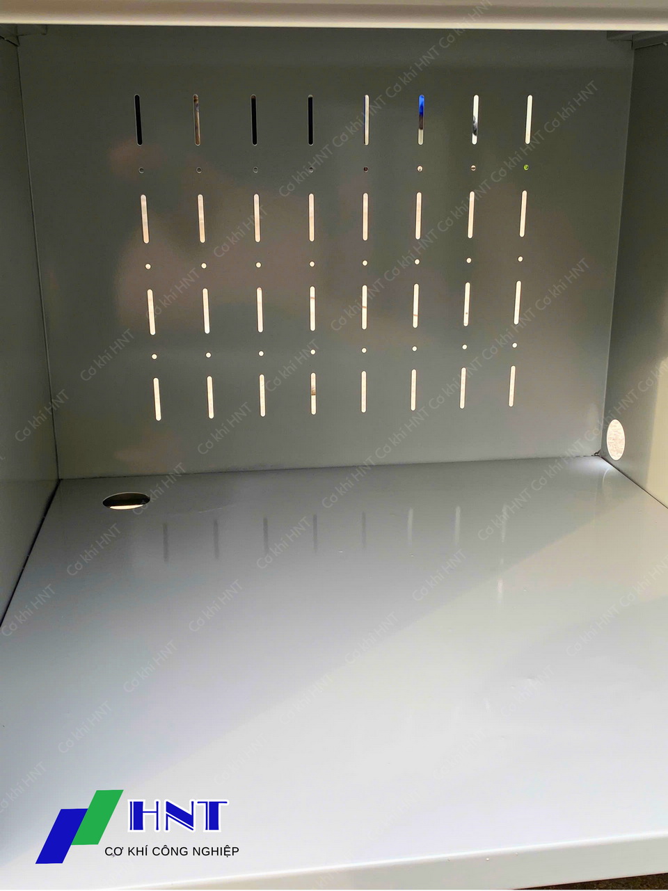 Tủ để máy công nghiệp có khoang màn hình HNT - Ảnh 15