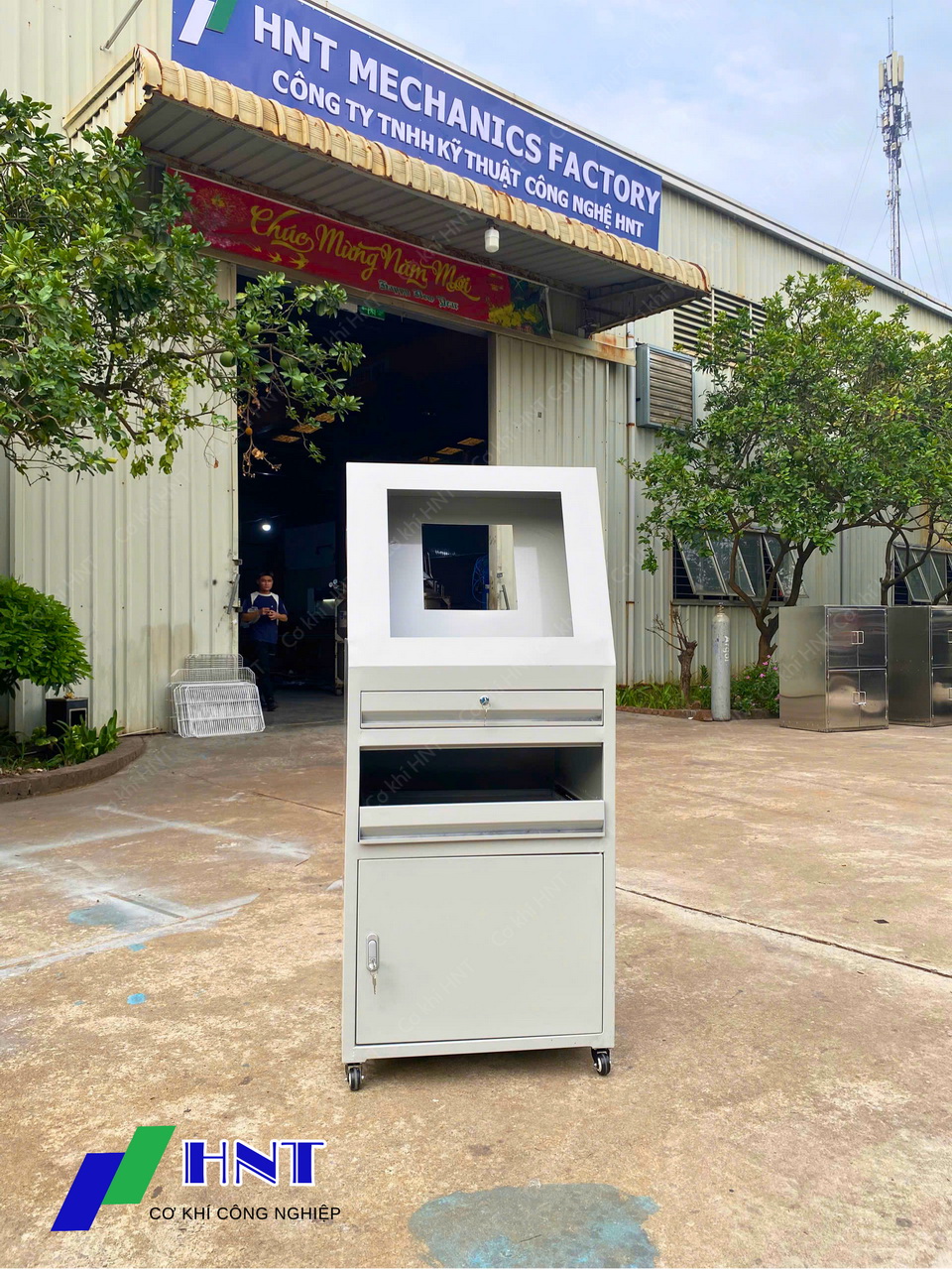 Tủ để máy công nghiệp có khoang màn hình HNT - Ảnh 20